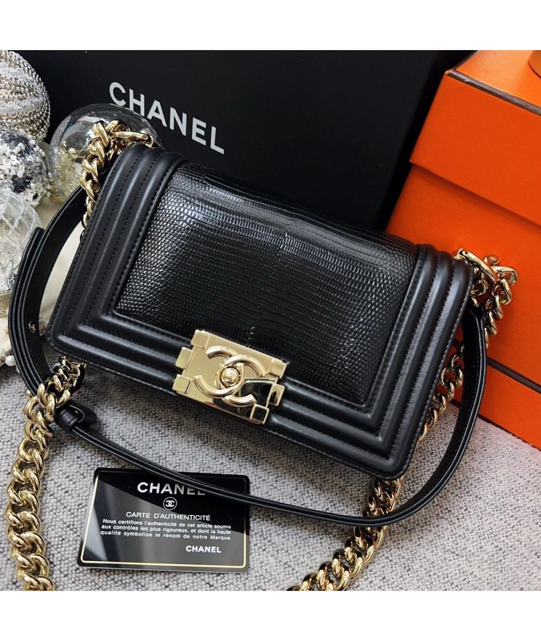 CHANEL Черная сумка через плечо из экзотической кожи, фото 8