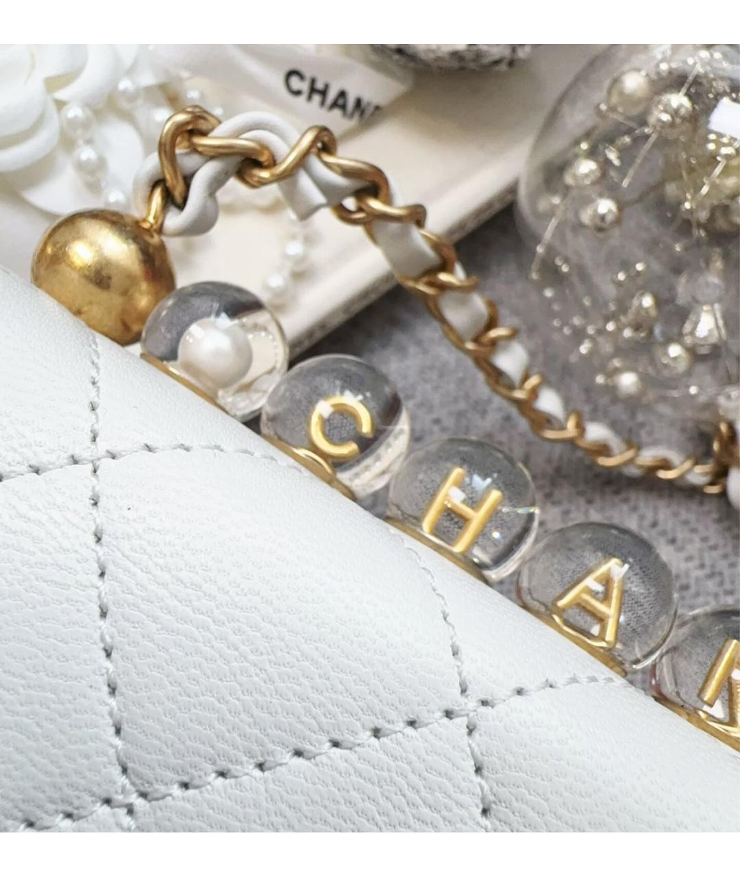 CHANEL Белая кожаная сумка через плечо, фото 3