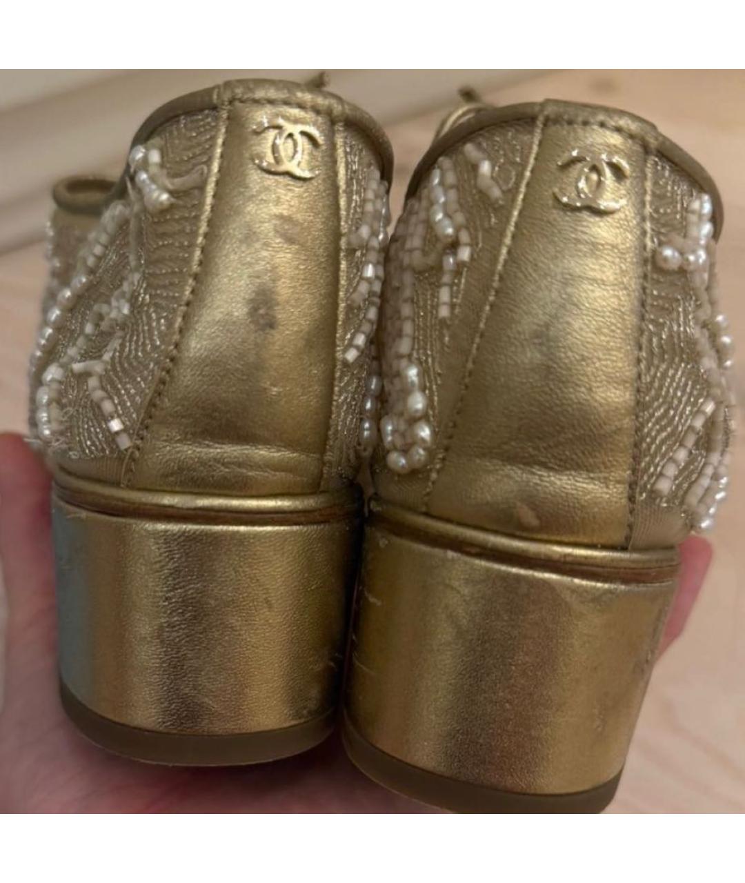 CHANEL Золотые кожаные брогги и оксфорды, фото 4