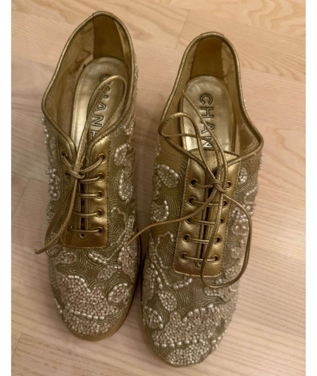 CHANEL Золотые кожаные брогги и оксфорды, фото 2