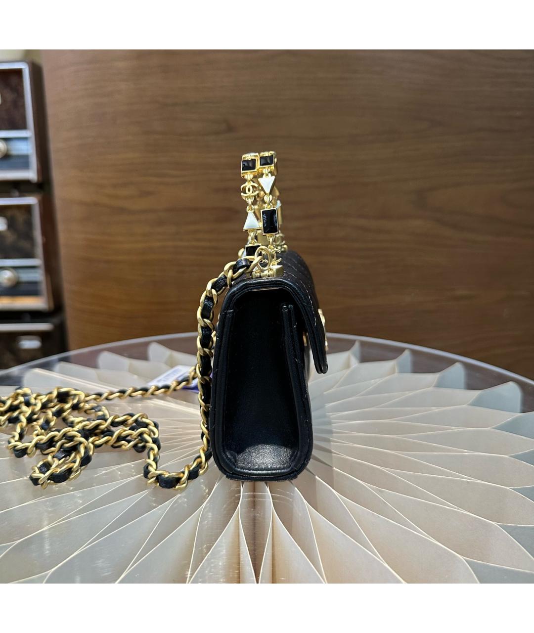 CHANEL Черная кожаная сумка через плечо, фото 3