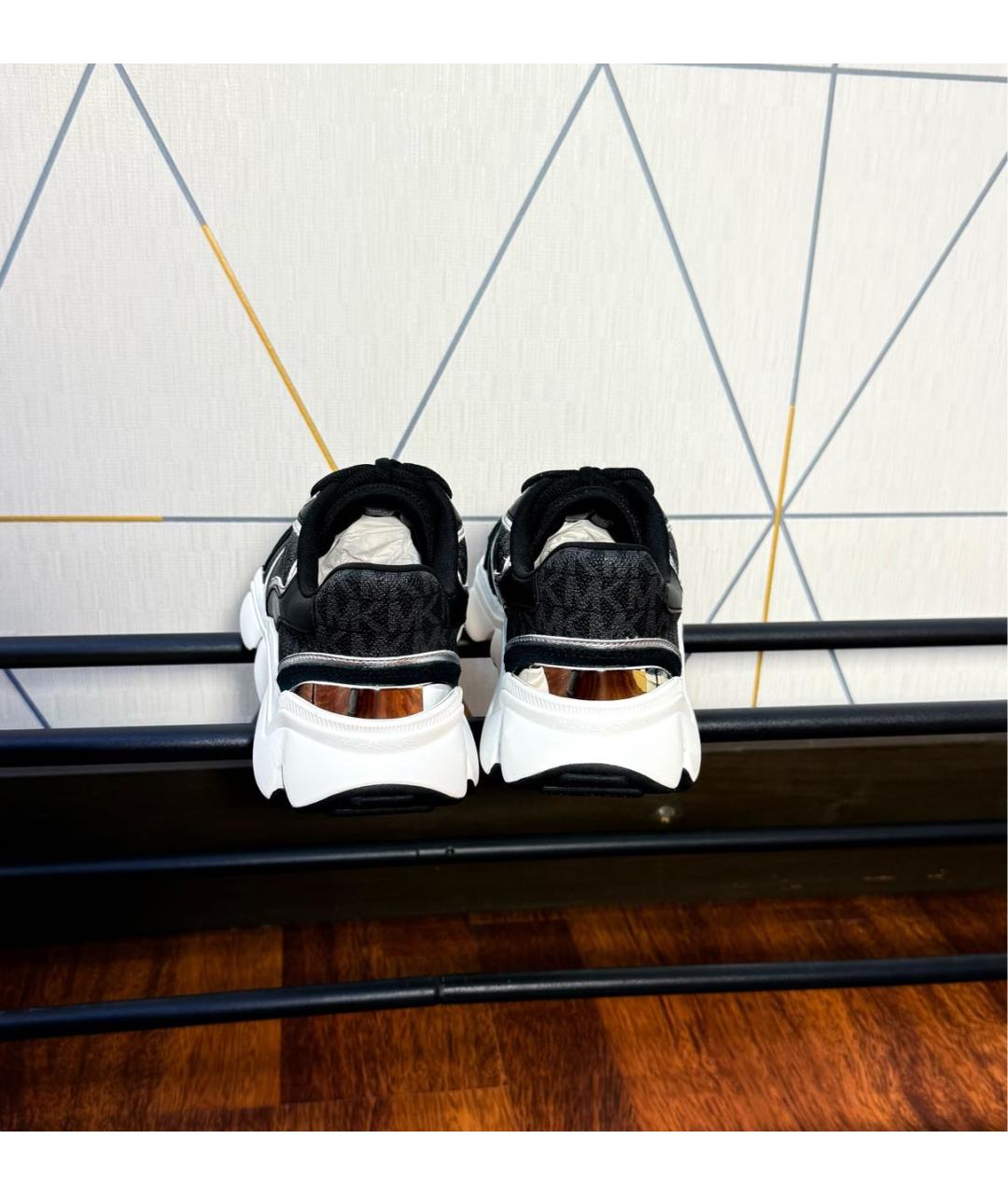 MICHAEL KORS Черные кожаные кроссовки, фото 4