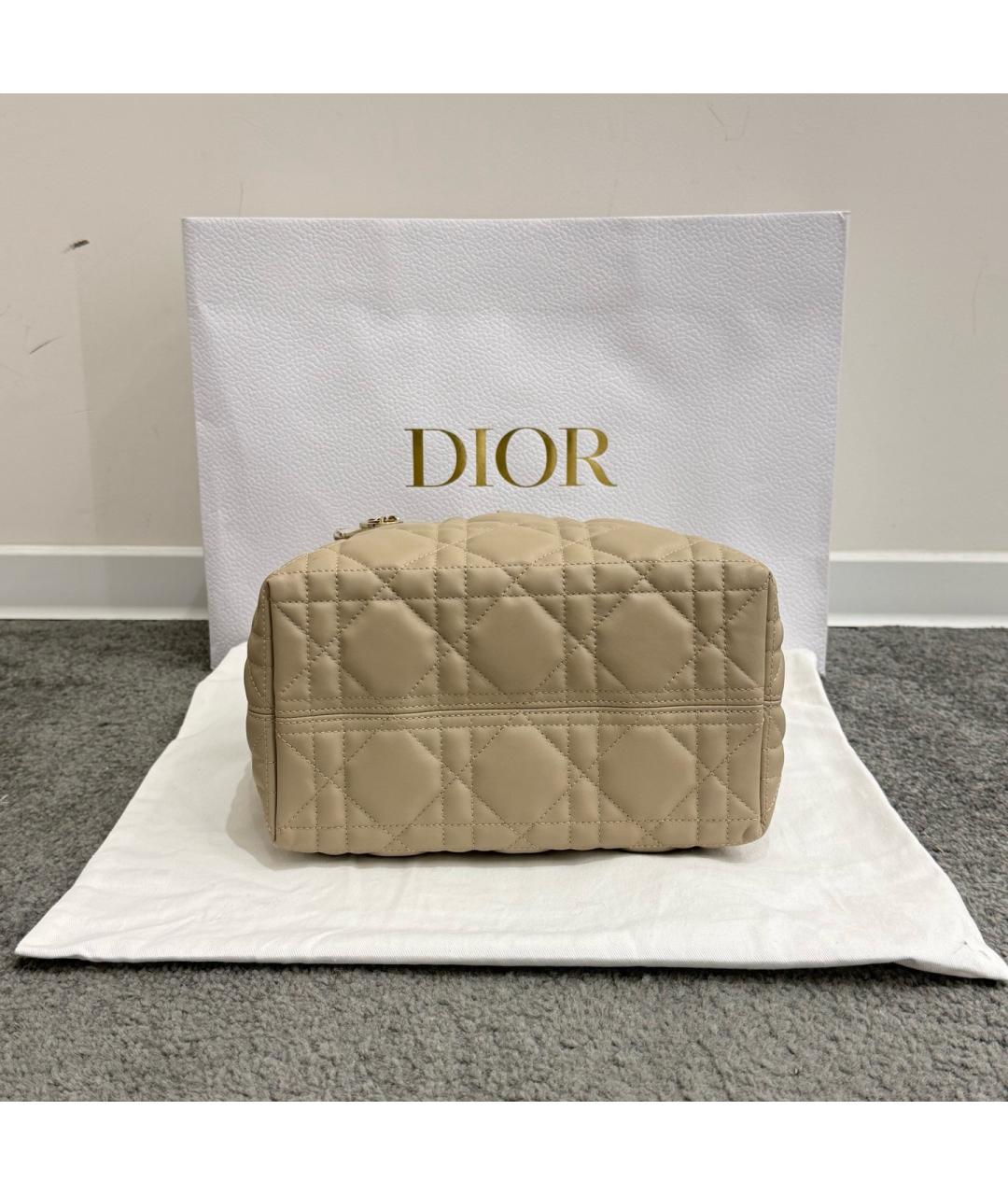 CHRISTIAN DIOR Бежевая кожаная сумка с короткими ручками, фото 6