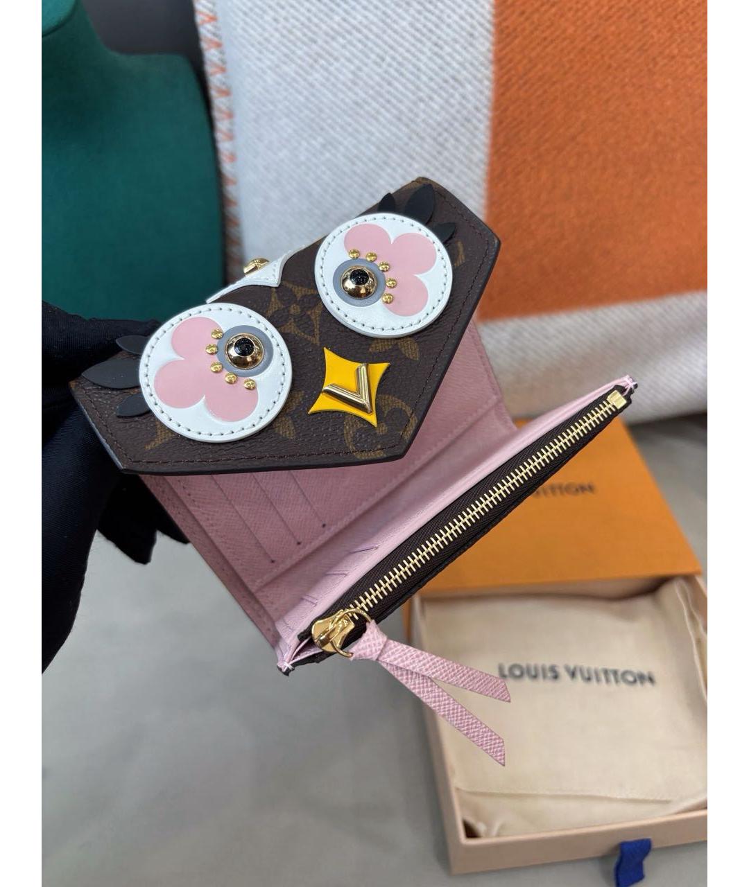 LOUIS VUITTON Коричневый кошелек, фото 5