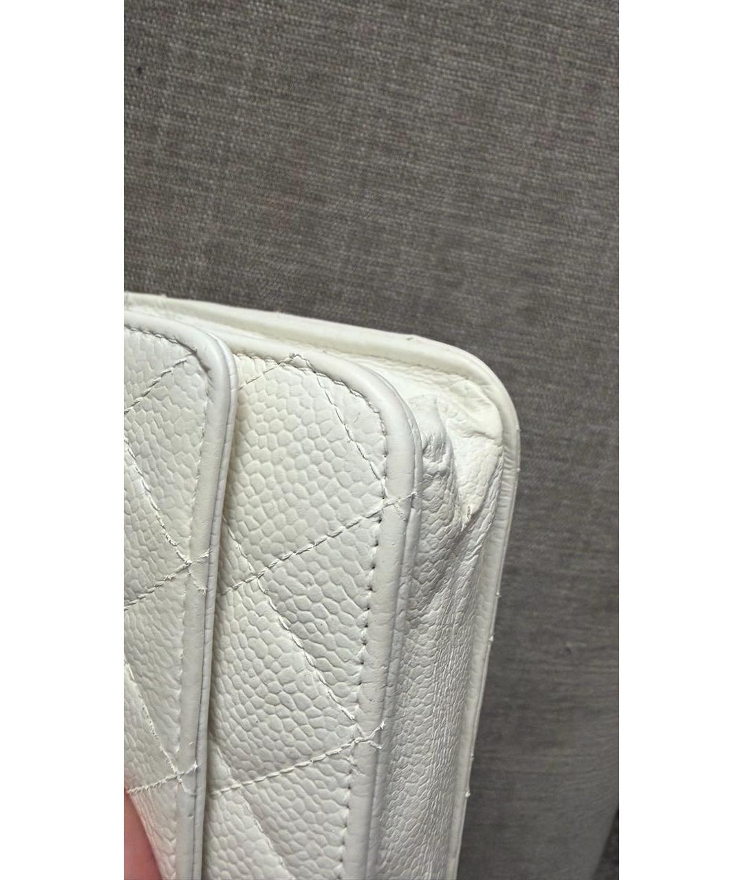 CHANEL Белая кожаная сумка через плечо, фото 6