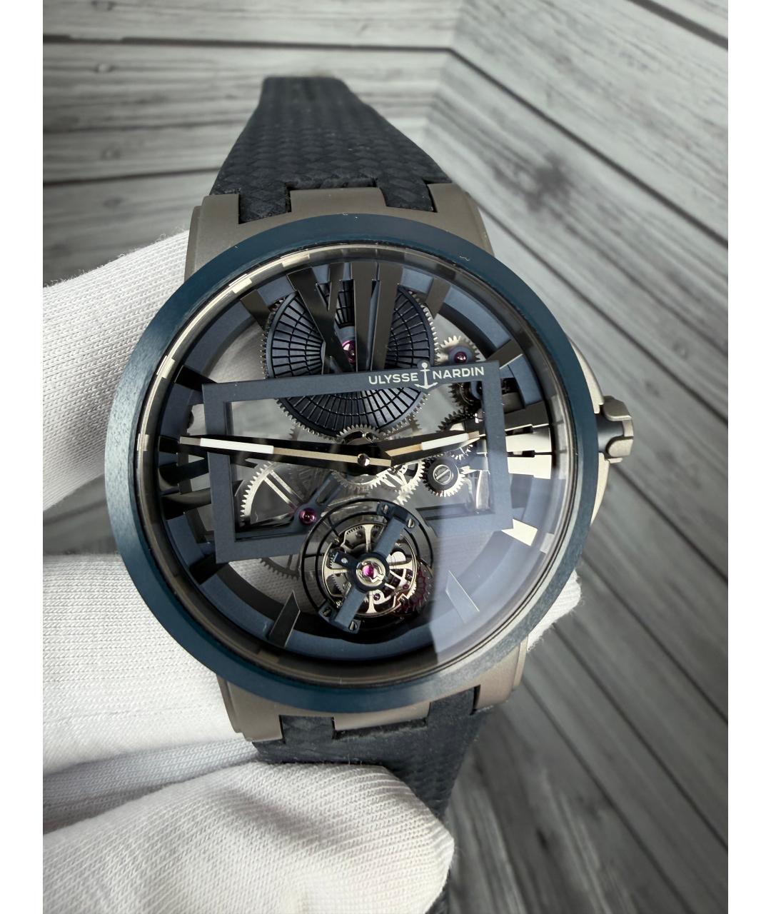 Ulysse Nardin Темно-синие часы, фото 3