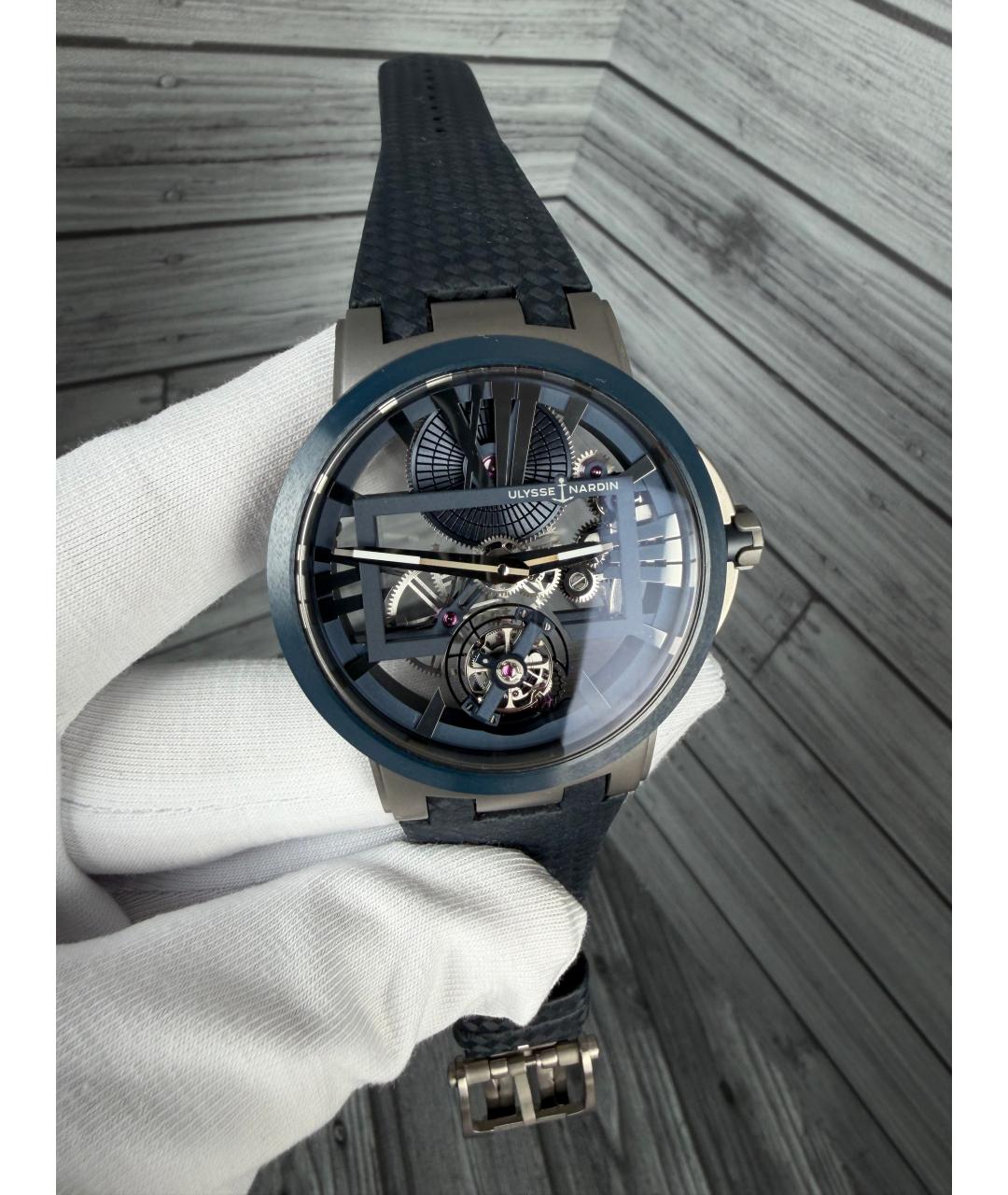 Ulysse Nardin Темно-синие часы, фото 2