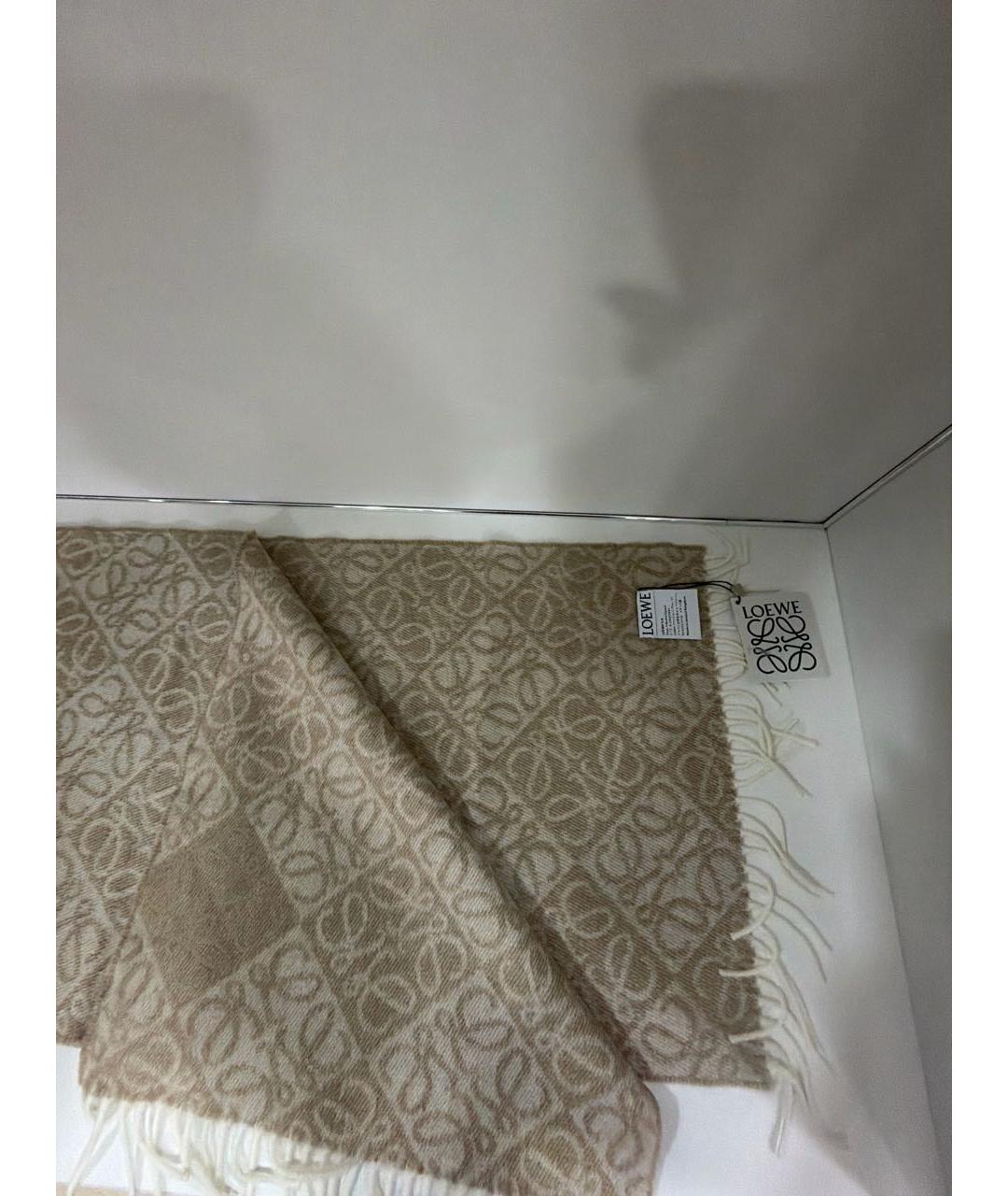 LOEWE Бежевый кашемировый шарф, фото 3