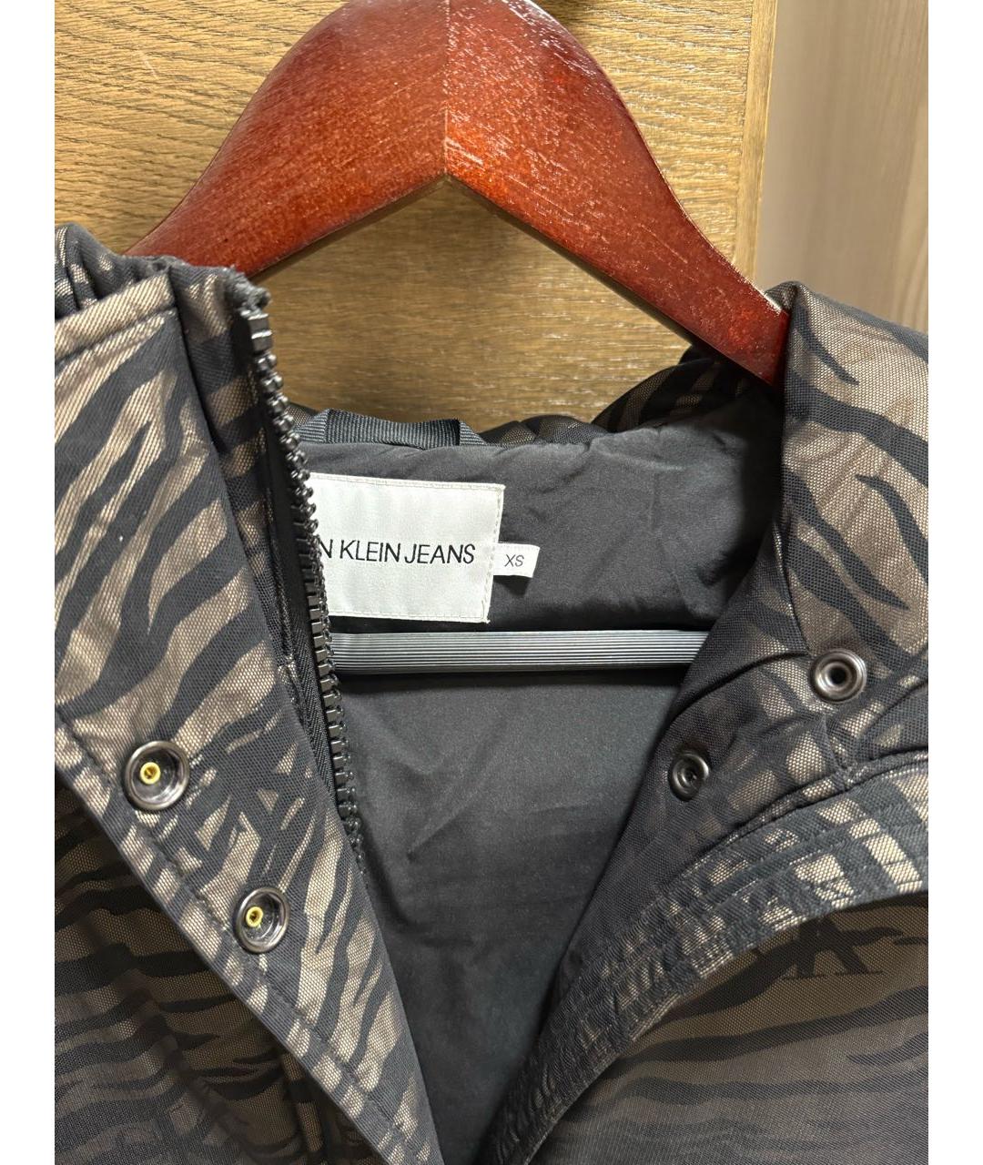 CALVIN KLEIN Коричневая полиэстеровая куртка, фото 3