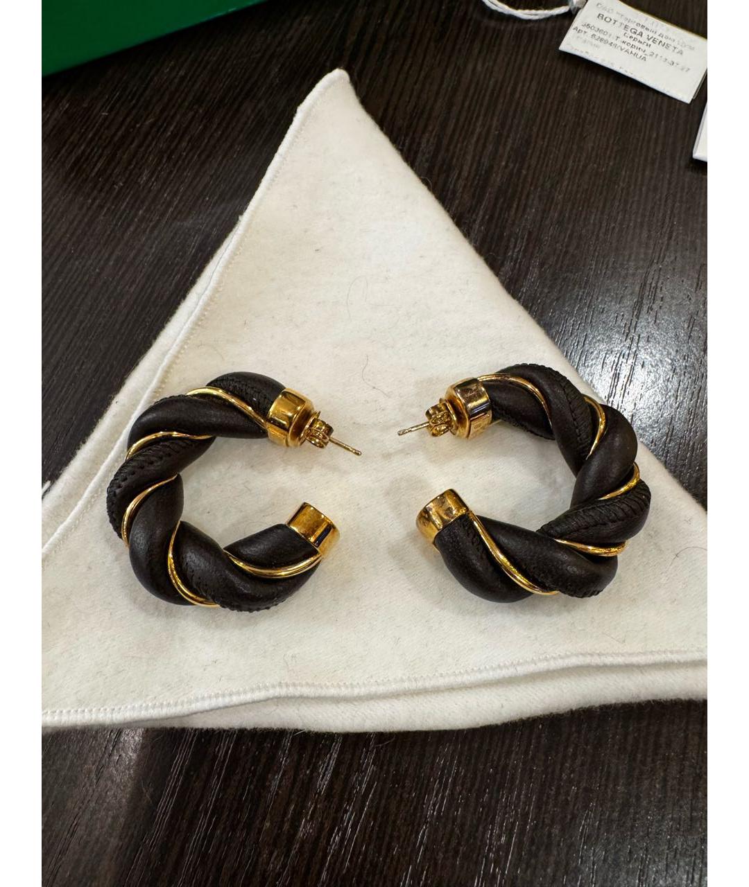 BOTTEGA VENETA Коричневые серебряные серьги, фото 5