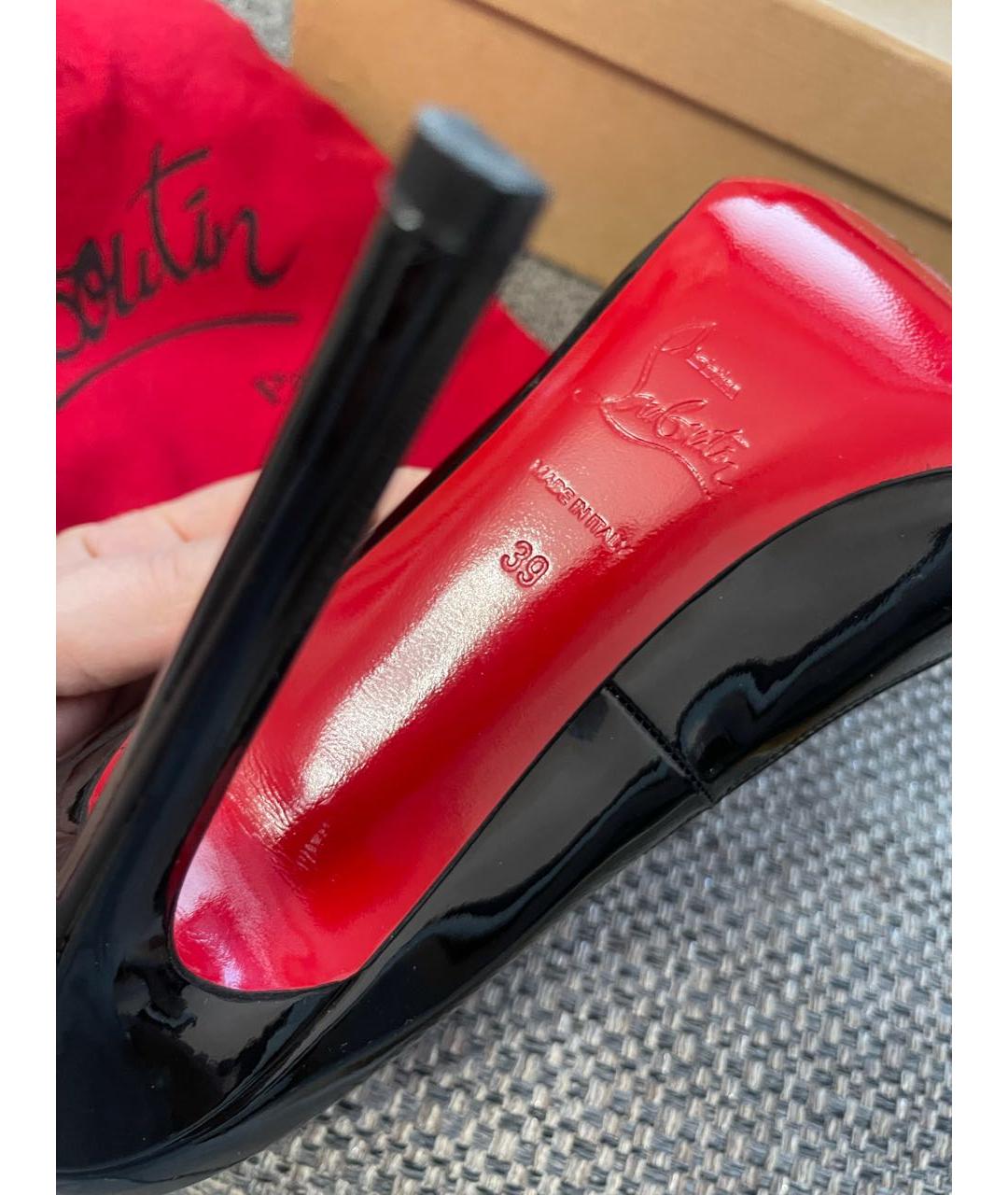 CHRISTIAN LOUBOUTIN Черные туфли из лакированной кожи, фото 5