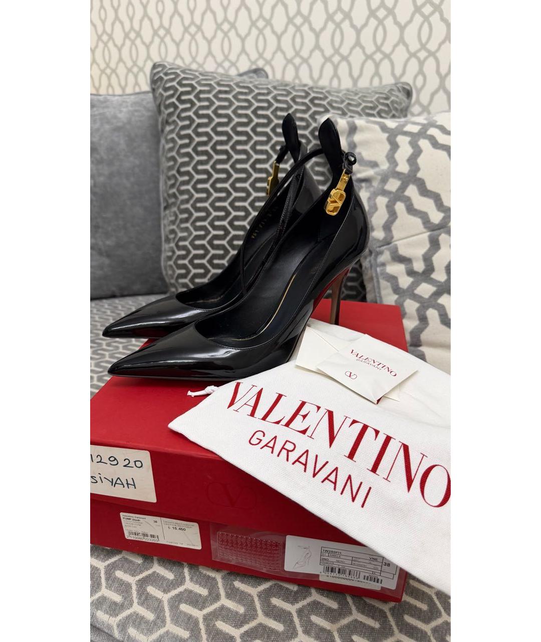 VALENTINO Черные туфли из лакированной кожи, фото 2