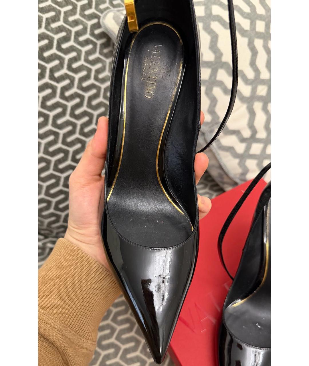 VALENTINO Черные туфли из лакированной кожи, фото 7