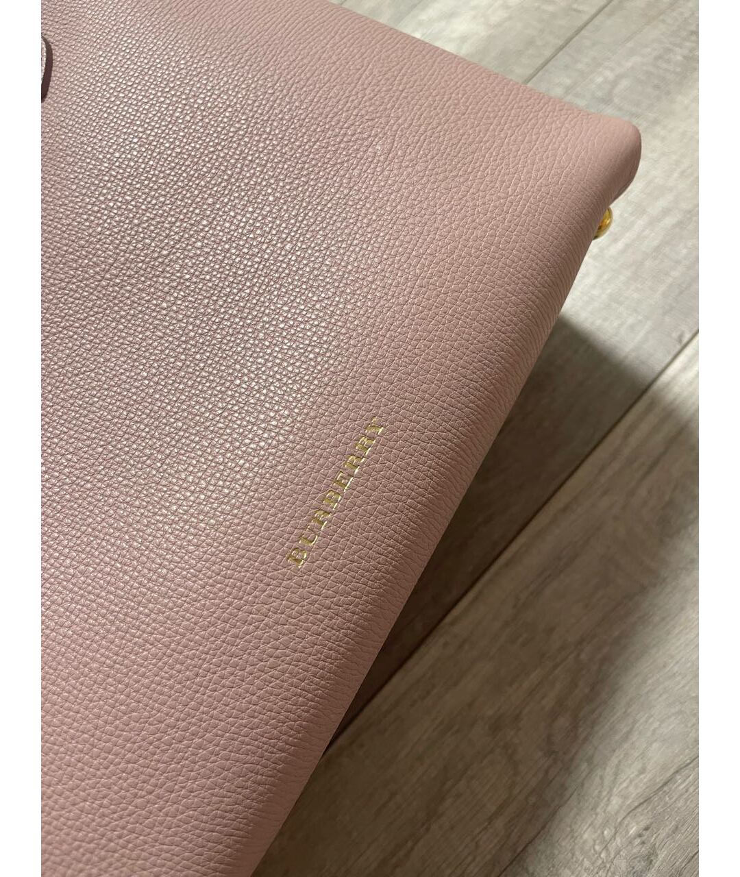 BURBERRY Розовая кожаная сумка тоут, фото 8