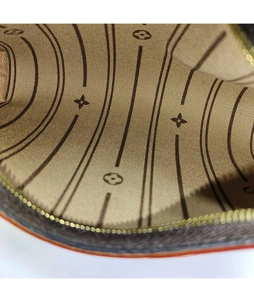 LOUIS VUITTON Коричневая сумка через плечо, фото 4