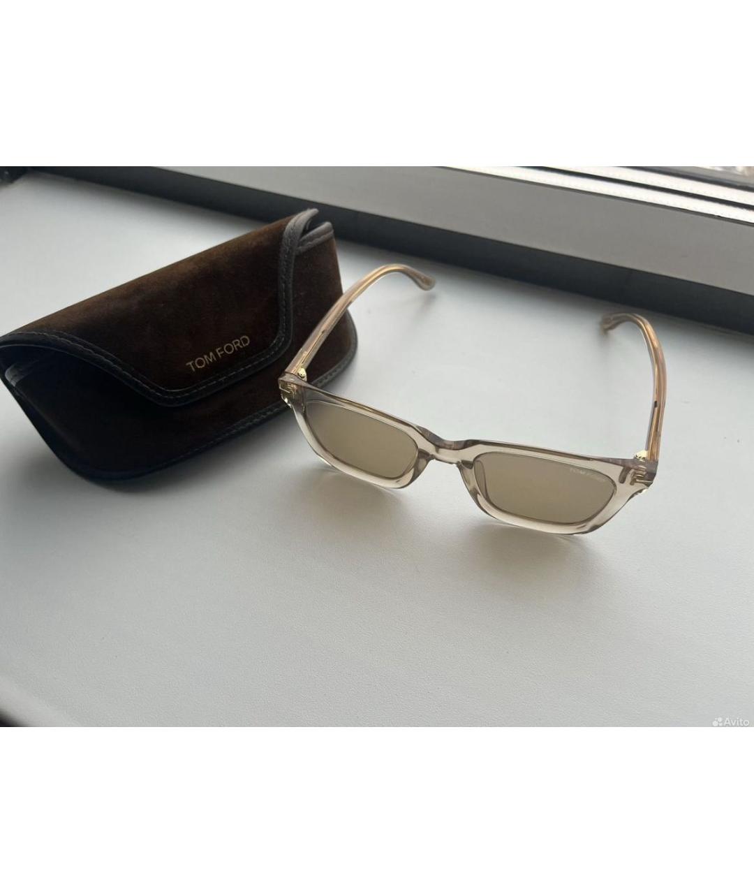 TOM FORD Бежевые пластиковые солнцезащитные очки, фото 2