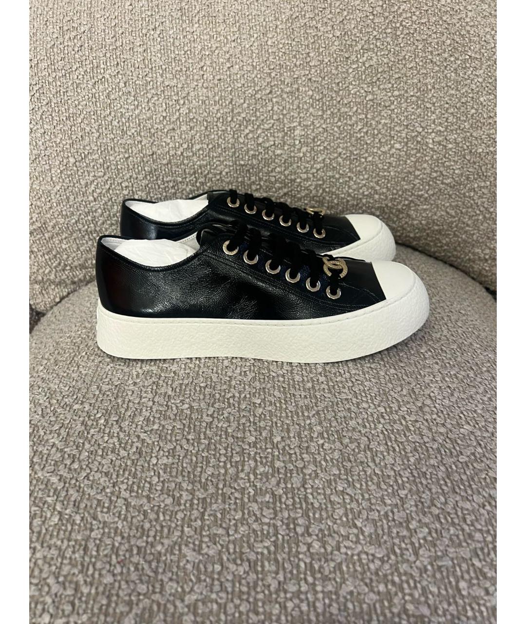 CHANEL Черные кожаные кеды, фото 5