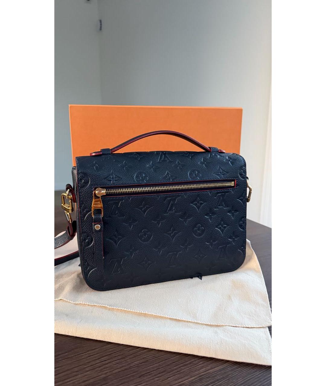 LOUIS VUITTON Темно-синяя кожаная сумка через плечо, фото 3