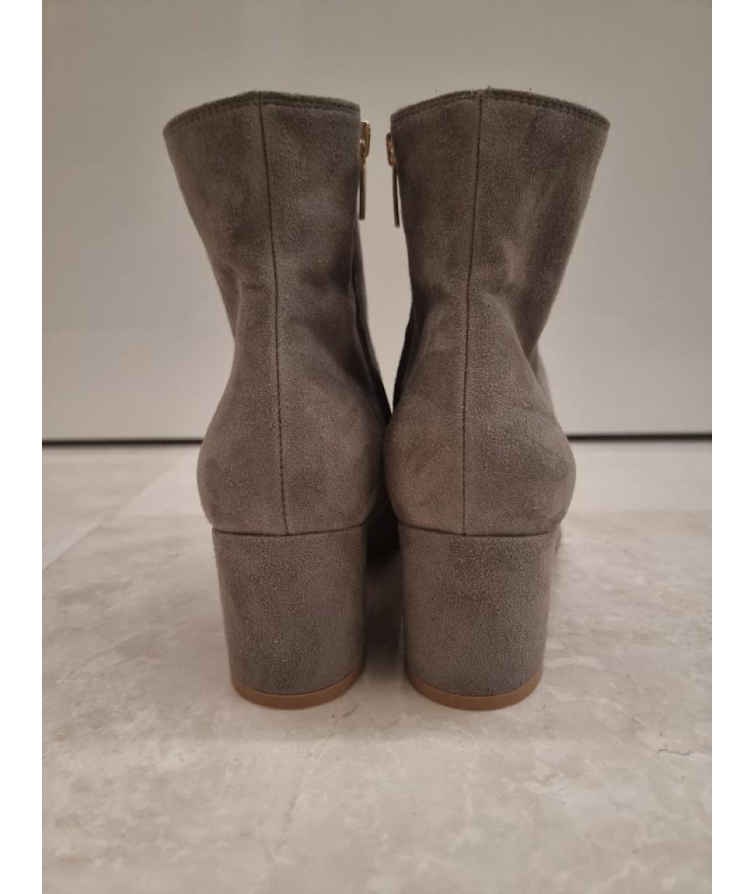 GIANVITO ROSSI Серые замшевые ботильоны, фото 4