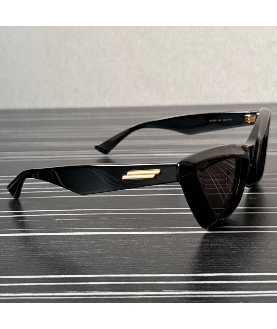BOTTEGA VENETA Черные пластиковые солнцезащитные очки, фото 2