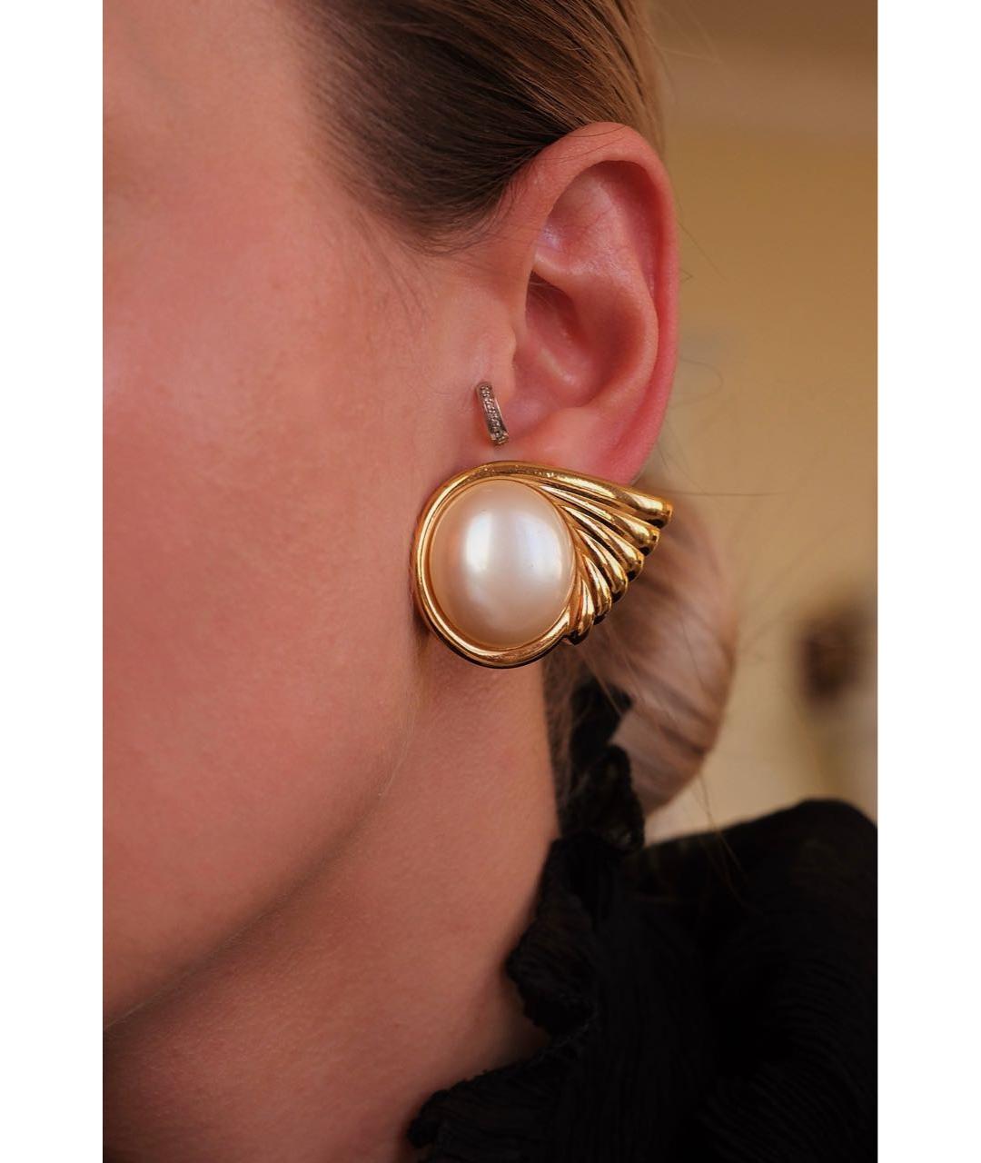 SAINT LAURENT Золотые металлические клипсы, фото 5