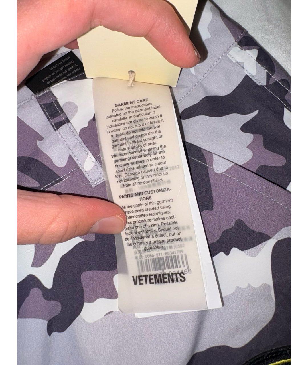 VETEMENTS Серые полиэстеровые шорты, фото 7