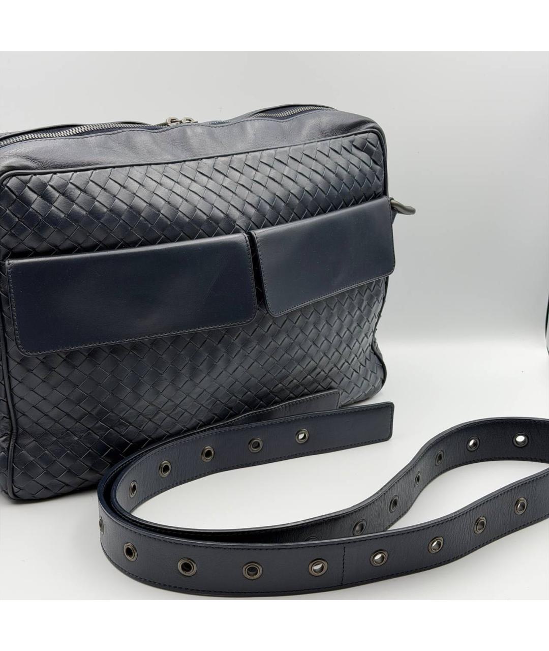 BOTTEGA VENETA Черная кожаная сумка на плечо, фото 2