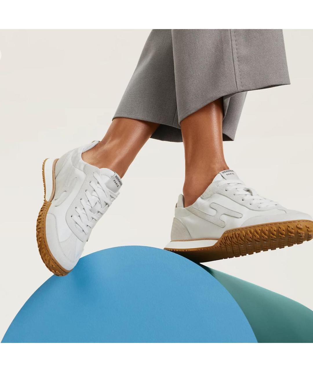 HERMES Белые замшевые кеды, фото 3