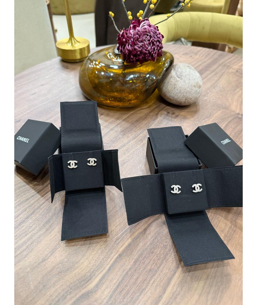 CHANEL Золотые металлические серьги, фото 3