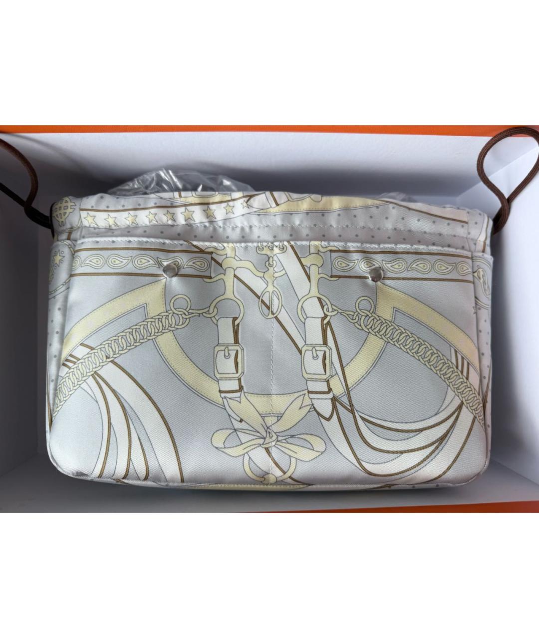 HERMES Голубая шелковая косметичка, фото 2