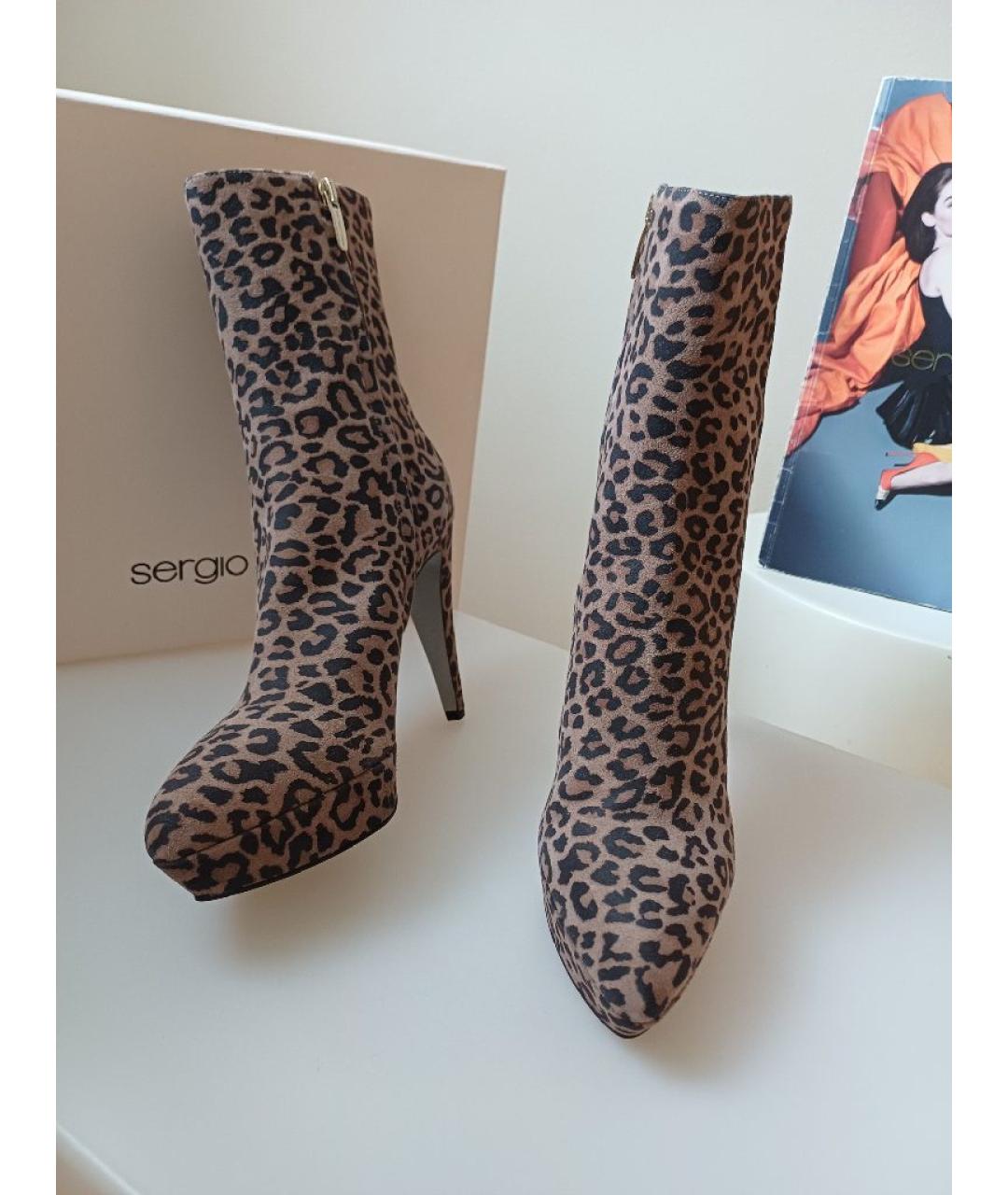 SERGIO ROSSI Коричневые замшевые ботильоны, фото 4