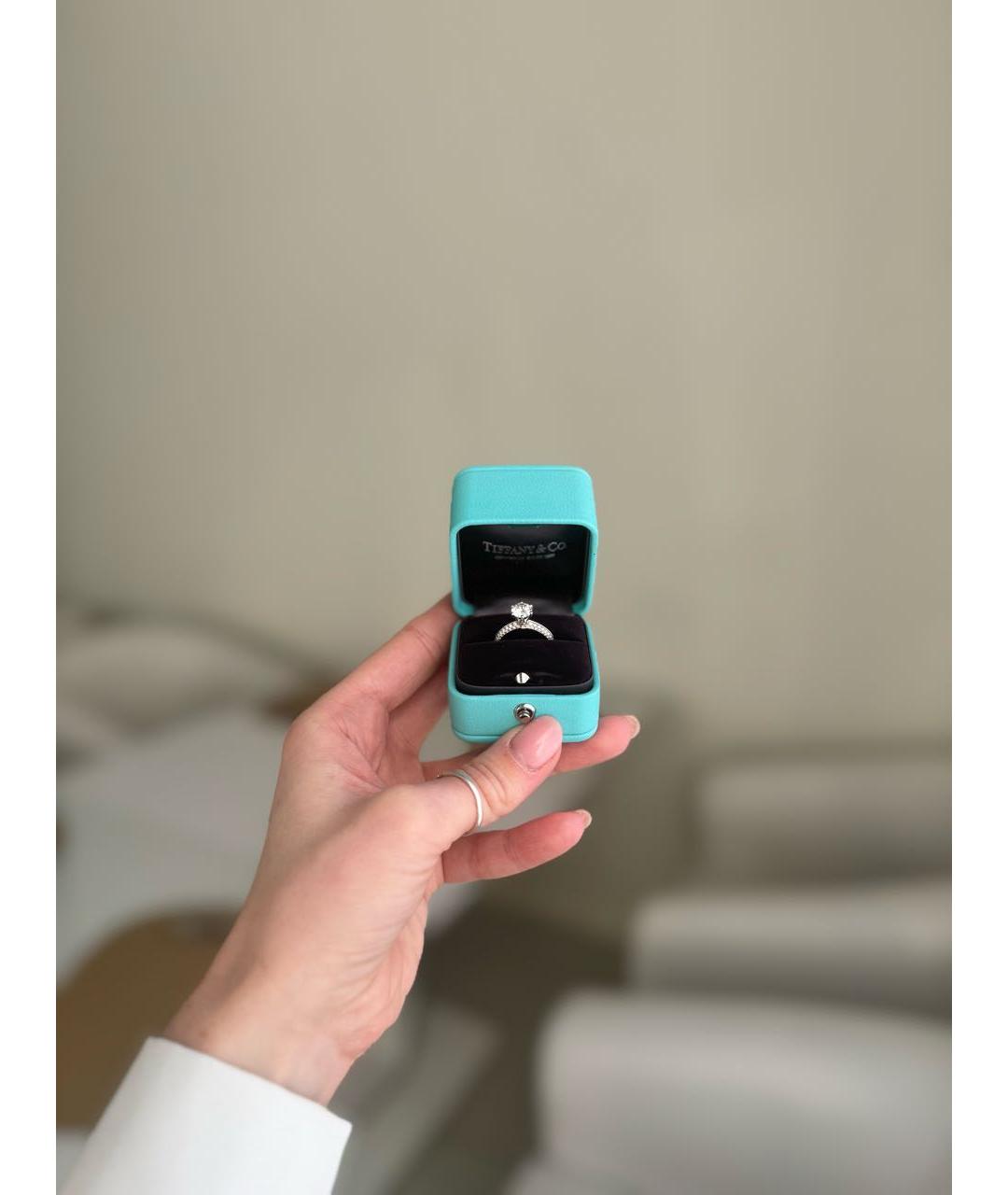 TIFFANY&CO Белое платиновое кольцо, фото 6
