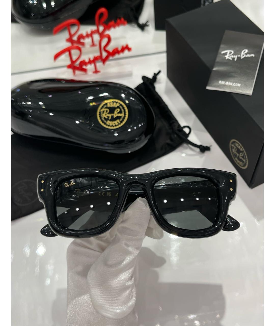 RAY BAN Черные пластиковые солнцезащитные очки, фото 3