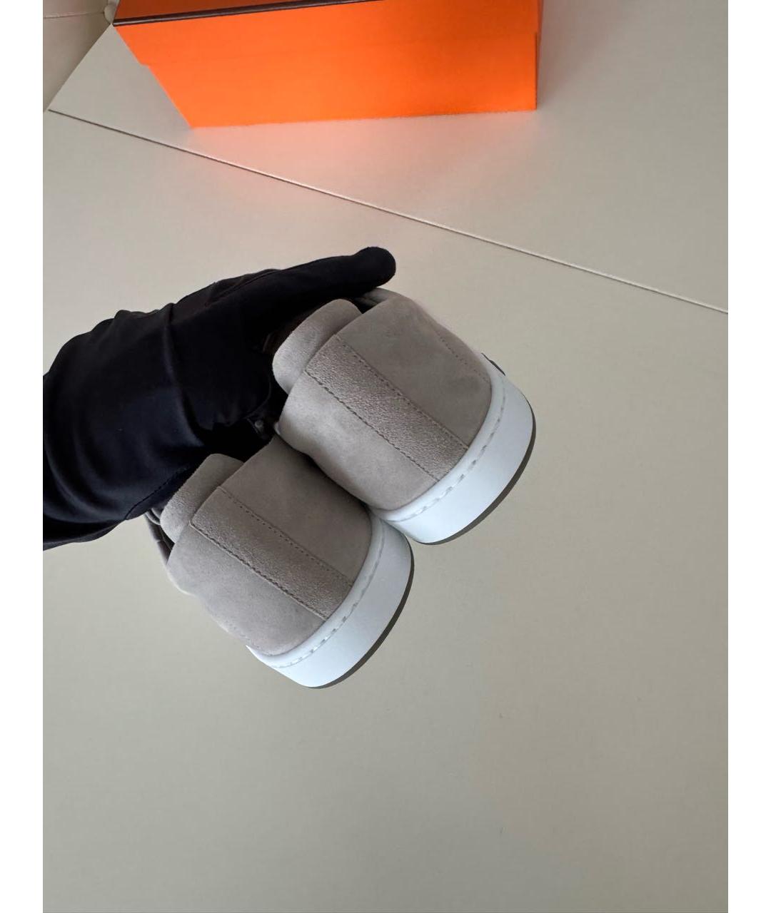 HERMES Серые замшевые кеды, фото 4