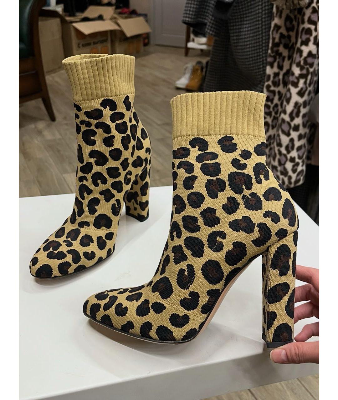 GIANVITO ROSSI Коричневые текстильные ботильоны, фото 9