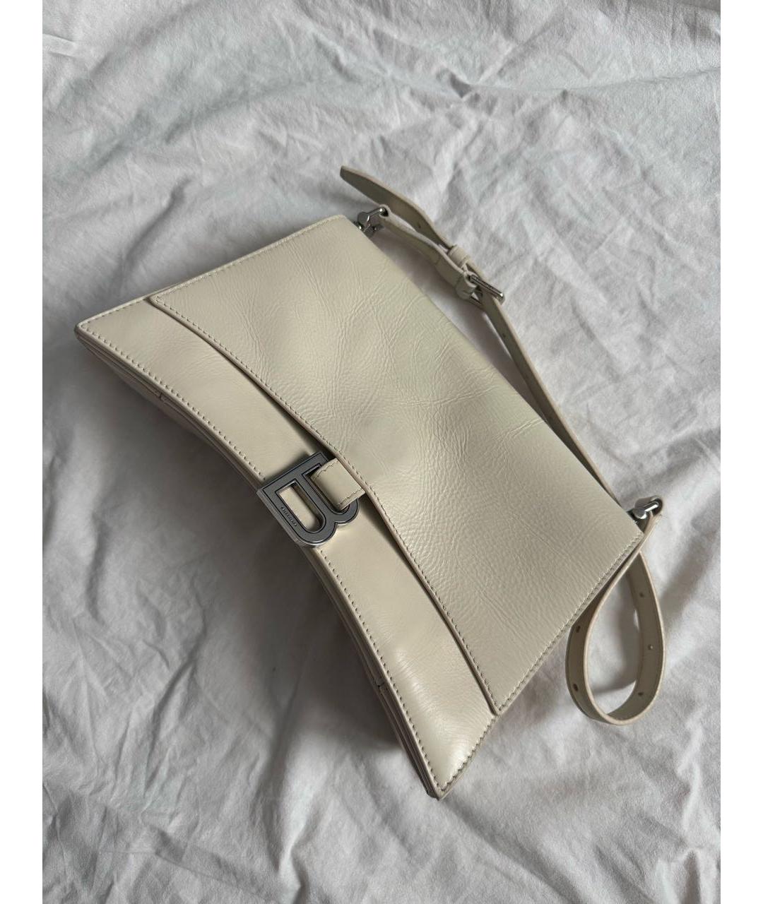 BALENCIAGA Бежевая кожаная сумка с короткими ручками, фото 5