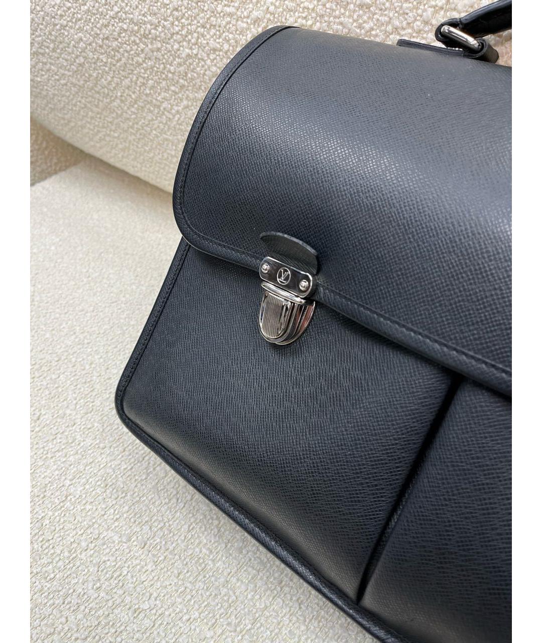 LOUIS VUITTON Черный кожаный портфель, фото 8