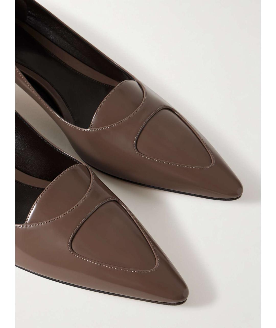 THE ROW Коричневые кожаные лодочки на низком каблуке, фото 3