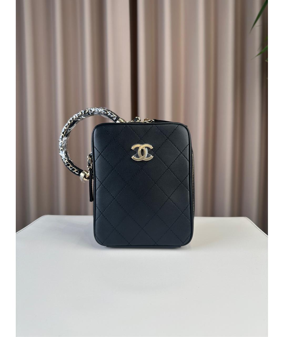 CHANEL Черная кожаная сумка через плечо, фото 2