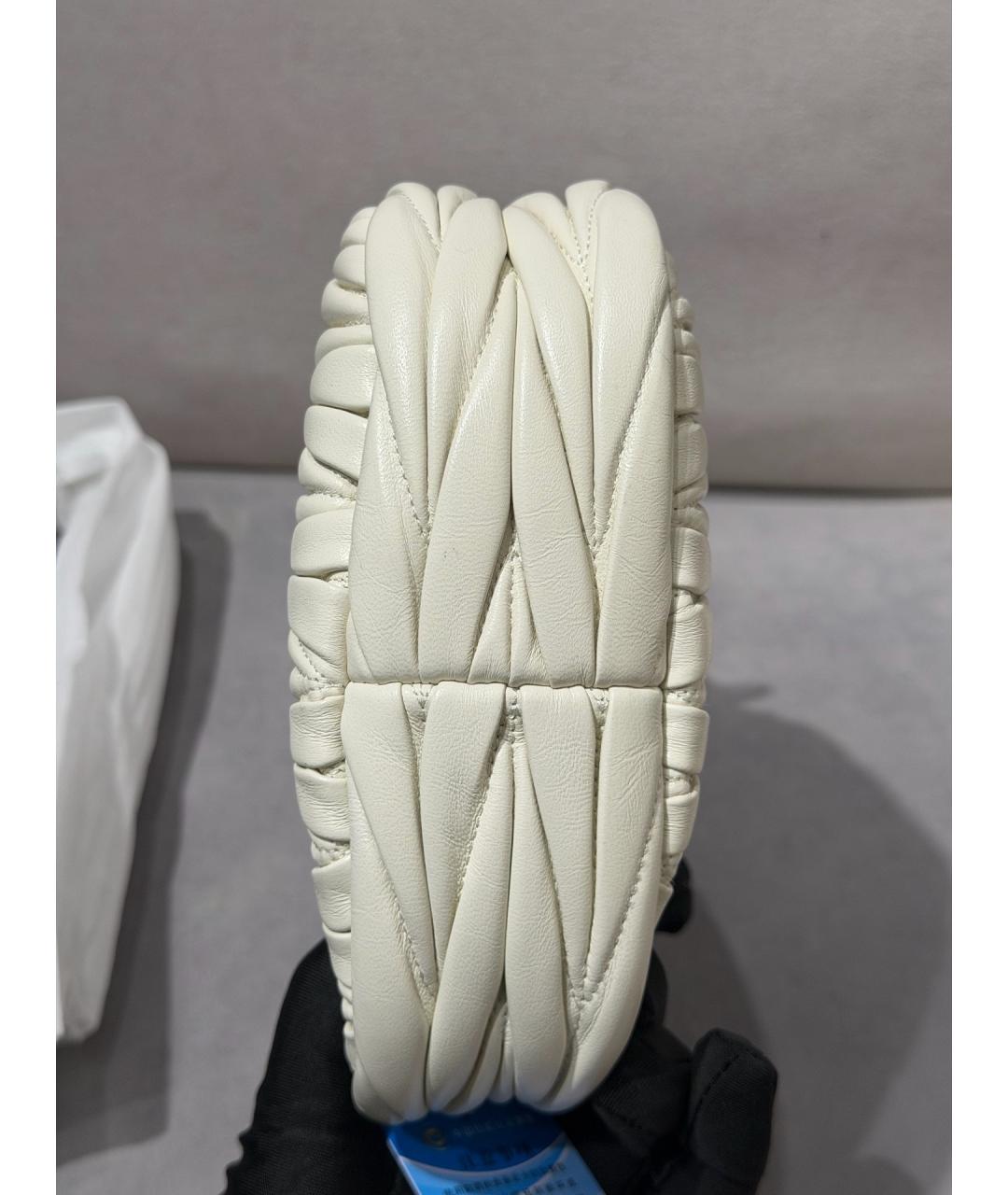 MIU MIU Белая кожаная сумка с короткими ручками, фото 7