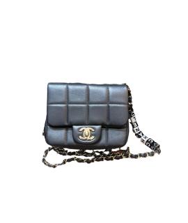 CHANEL Сумка через плечо