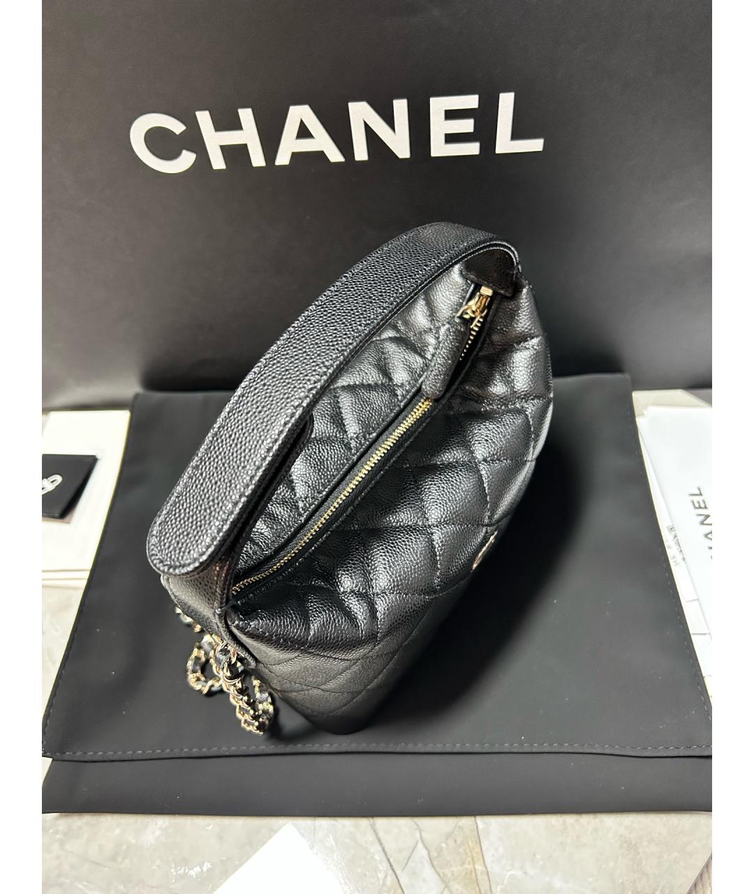 CHANEL Черная кожаная сумка с короткими ручками, фото 6