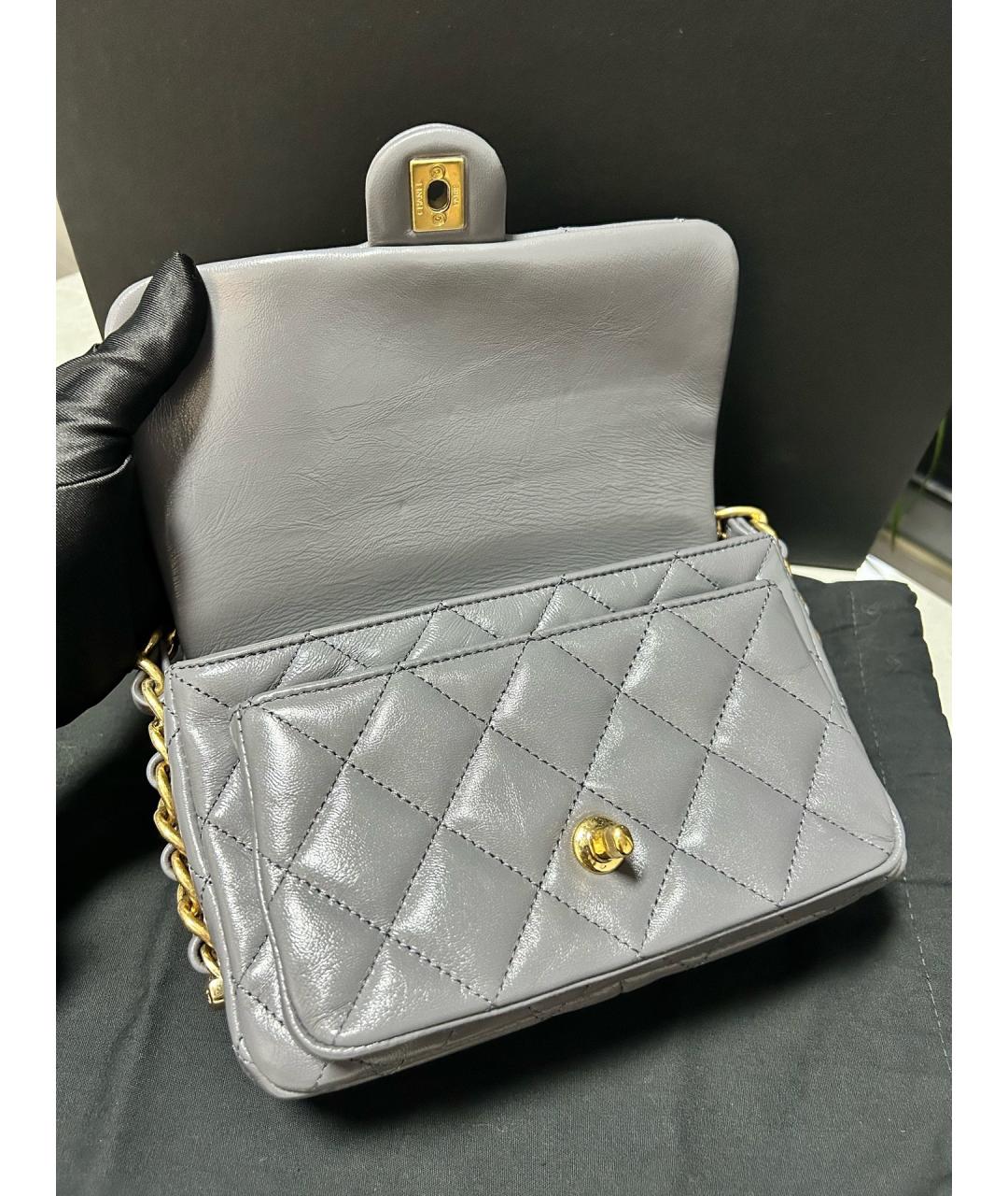 CHANEL Серая кожаная сумка с короткими ручками, фото 6