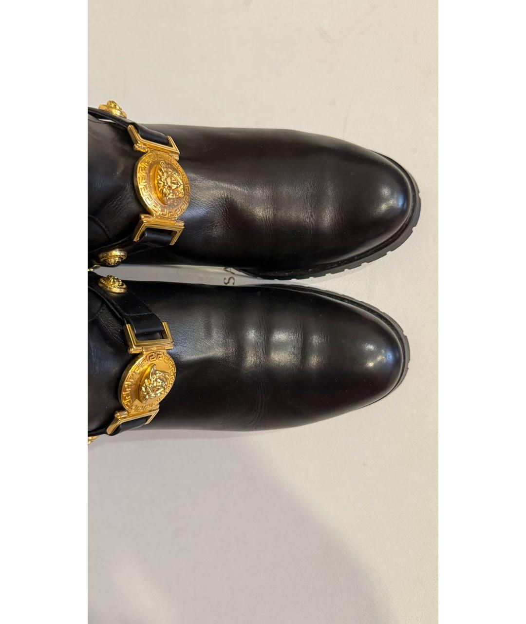 VERSACE Черные кожаные сапоги, фото 3