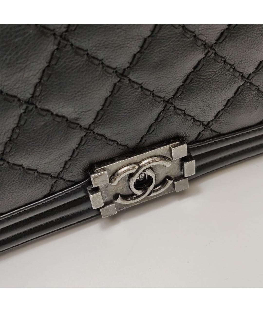 CHANEL Черная кожаная сумка через плечо, фото 8