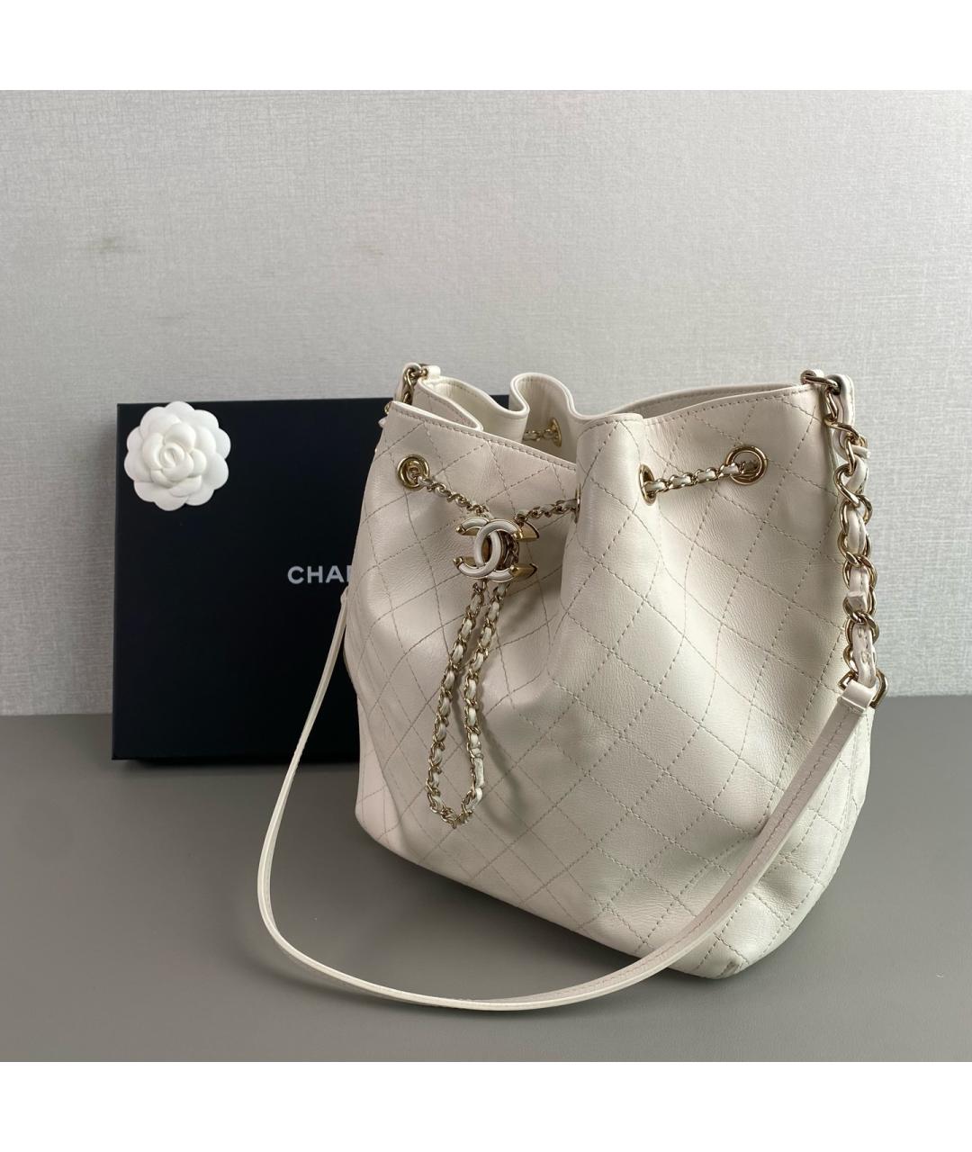 CHANEL Белая кожаная сумка тоут, фото 3