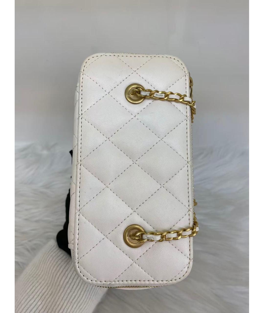 CHANEL Белая кожаная сумка через плечо, фото 3