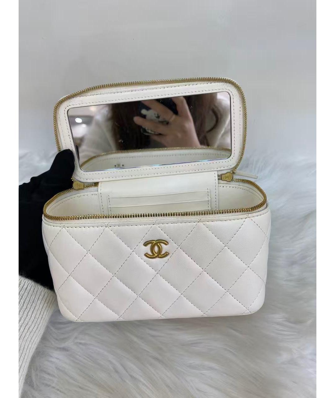 CHANEL Белая кожаная сумка через плечо, фото 6