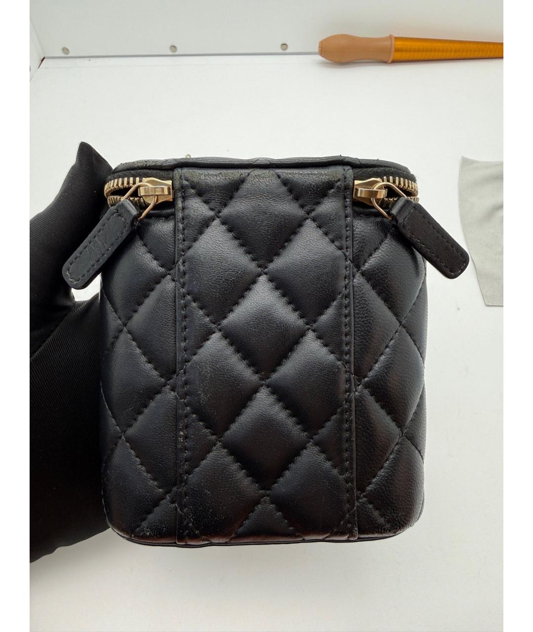 CHANEL Черная кожаная сумка через плечо, фото 2