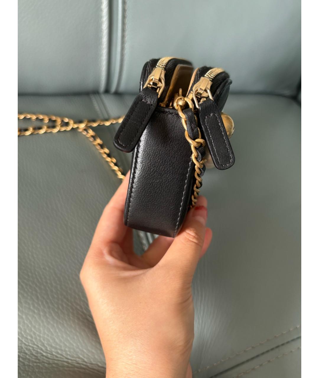 CHANEL Черная кожаная сумка через плечо, фото 4